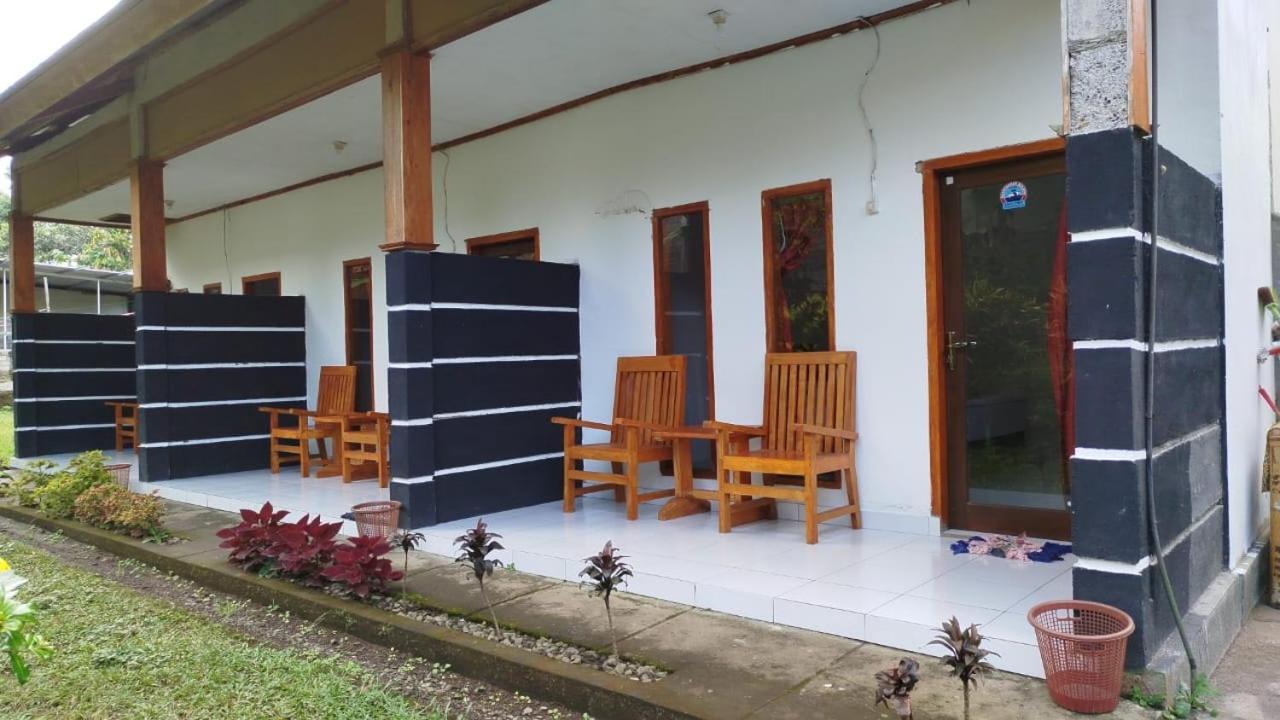 Tatasya Homestay Senaru Exterior foto